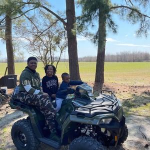 Meet your Posher, Vickie